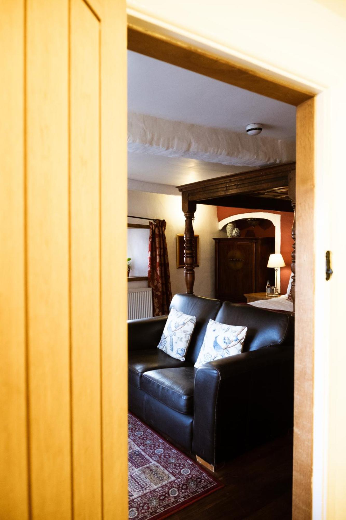 Kings Arms Hotel Abergavenny Quarto foto